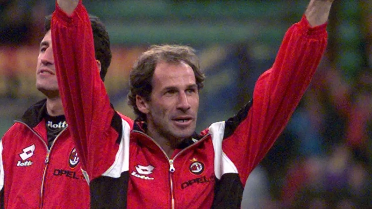 Suporter Milan Ciptakan Momen Haru untuk Franco Baresi di Casa Milan