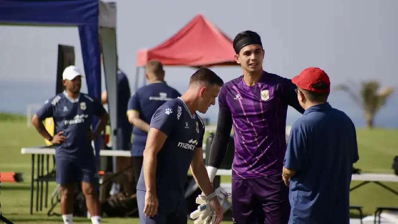 Tanpa Paes dan Audero, John Herdman Rotasi Kiper Timnas Indonesia