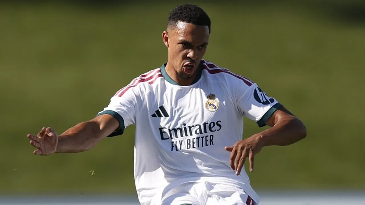 Trent Alexander-Arnold Bertekad Merebut Tim Inti Real Madrid