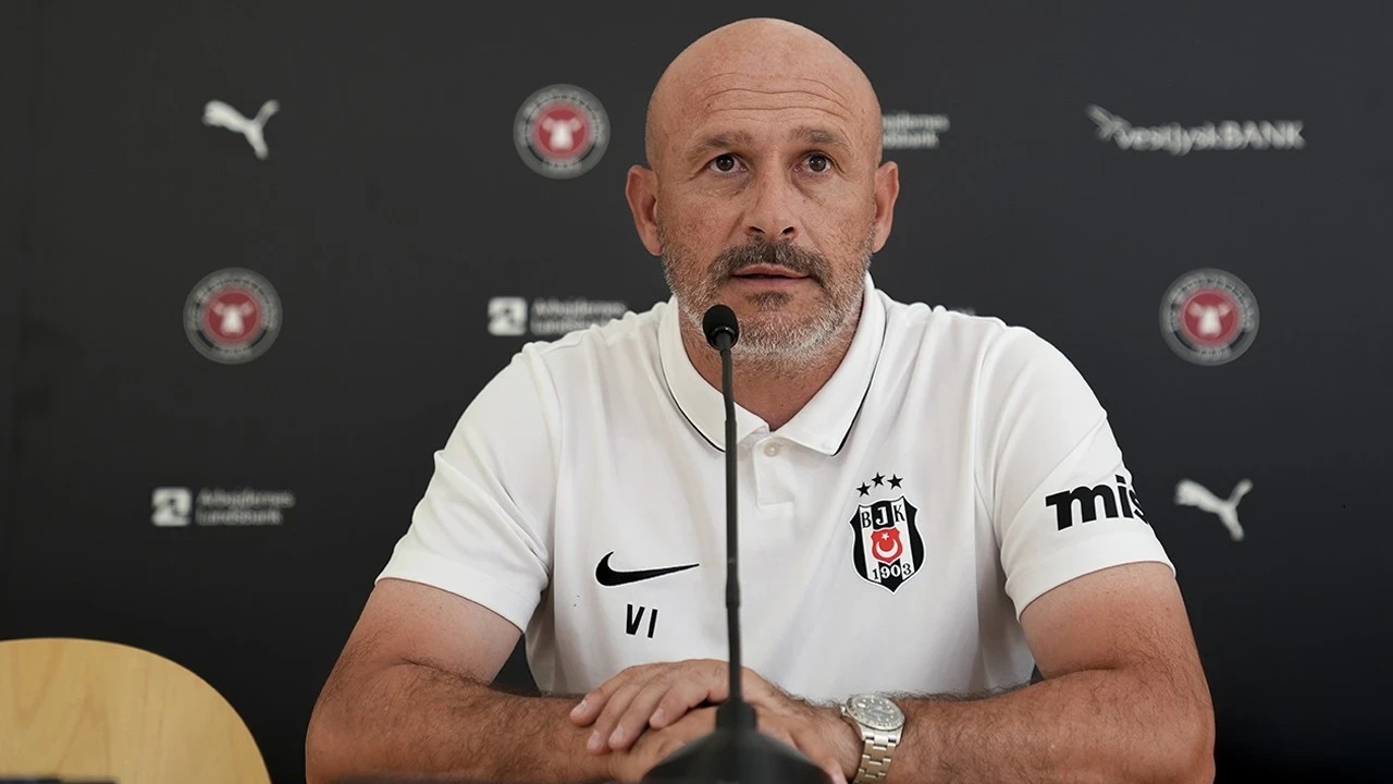 Vincenzo Italiano Ungkap Alasan Tolak Tawaran Melatih AC Milan