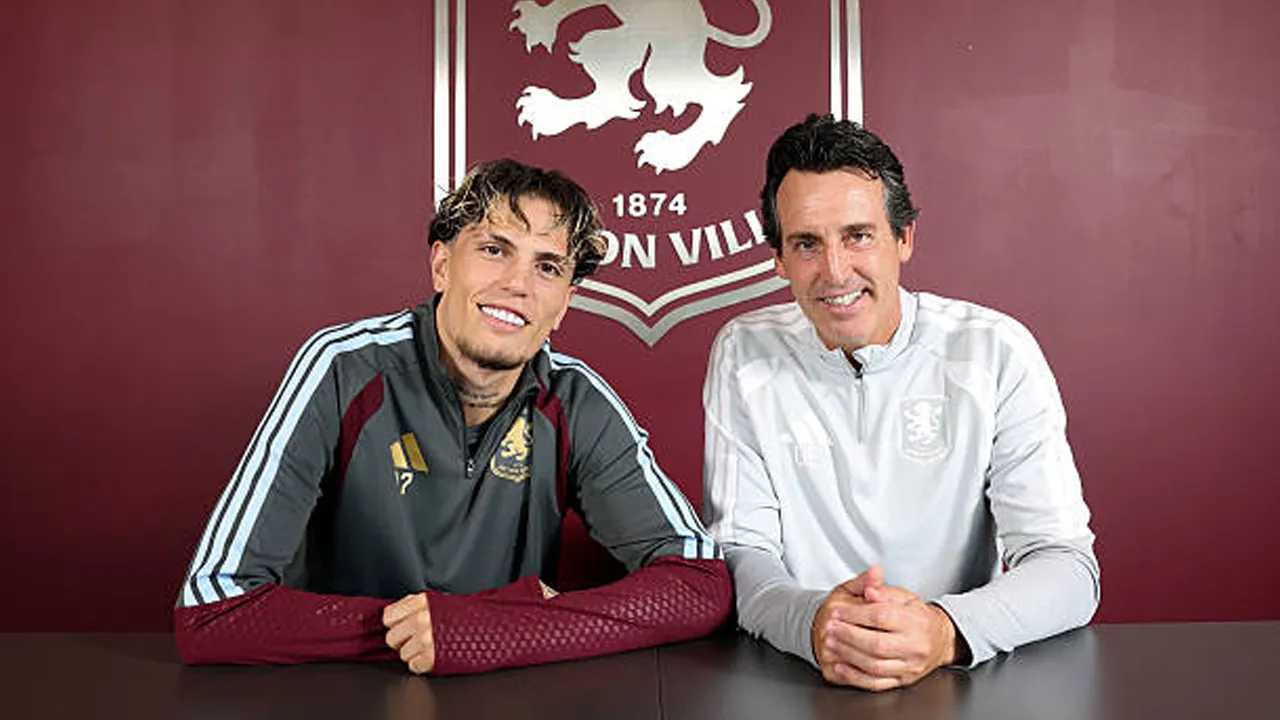 Alejandro Garnacho Bisa Jadi 'Morgan Rogers Baru' Bagi Aston Villa