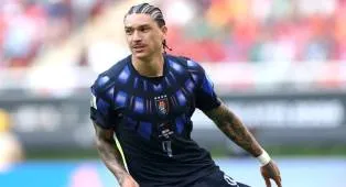 Barcelona Menjaga Peluang Menggaet Darwin Nunez