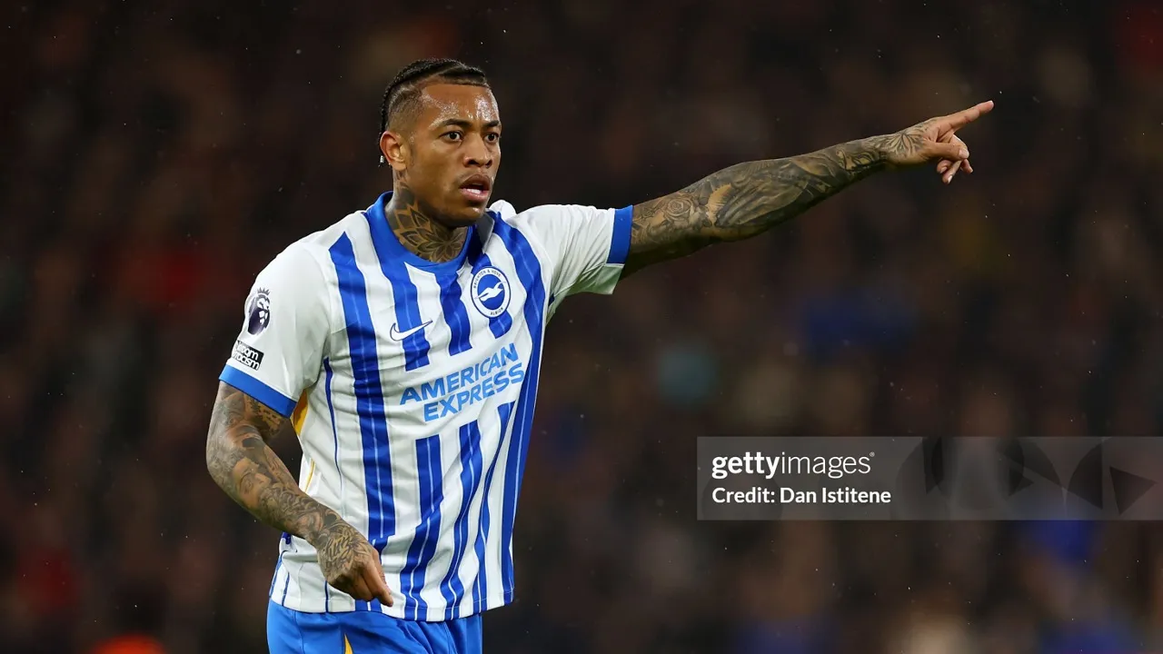 Espanyol dipastikan kembali mengejar Igor Julio setelah tawaran pertamanya ditolak Brighton