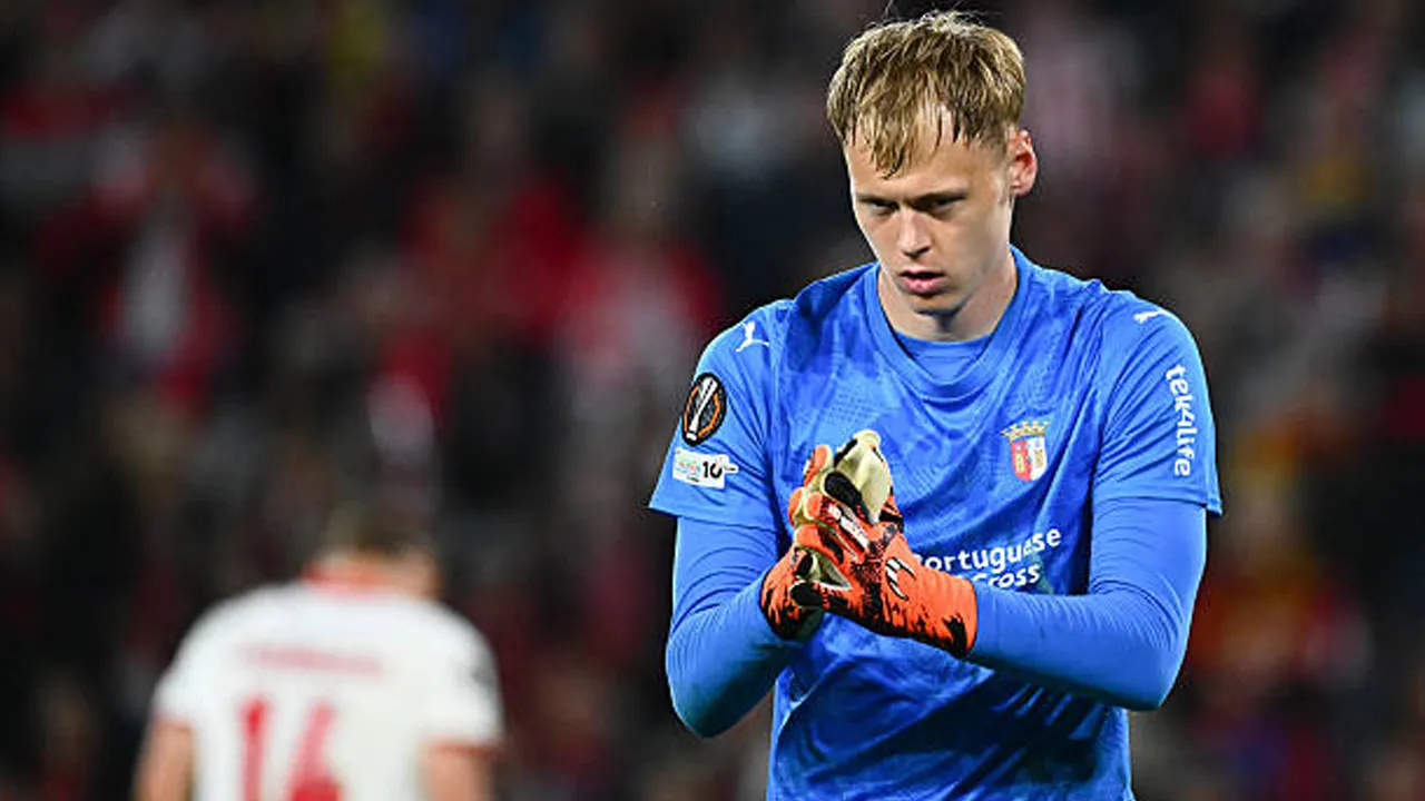 Dikontrak Lima Tahun, Lukas Hornicek Resmi Gabung Newcastle United