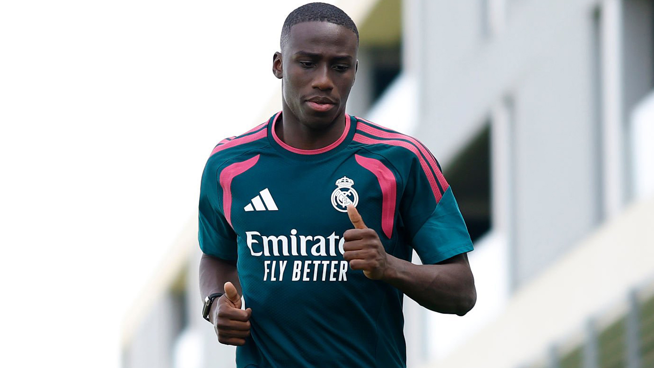 Ferland Mendy Pilih Berjuang, Isu Pisah dengan Madrid Cuma Rumor