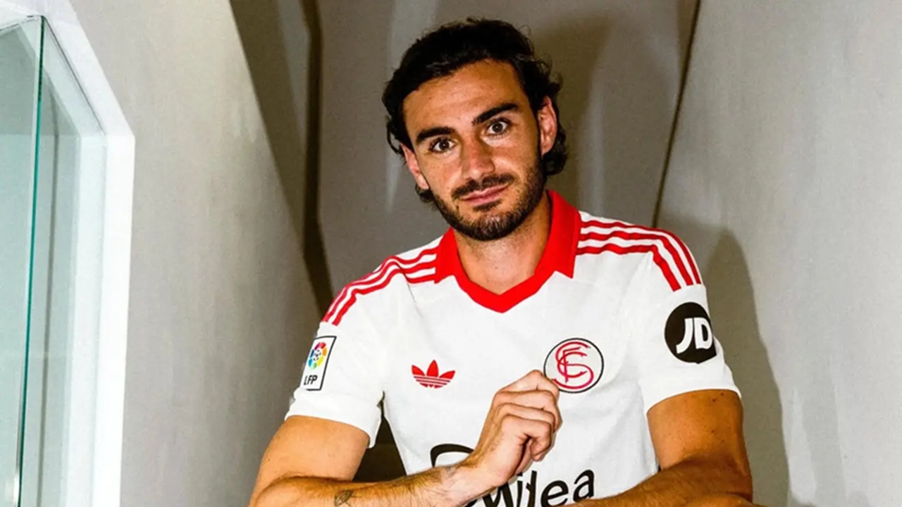 Juan Iglesias Ingin Sevilla Bermain Lebih Solid