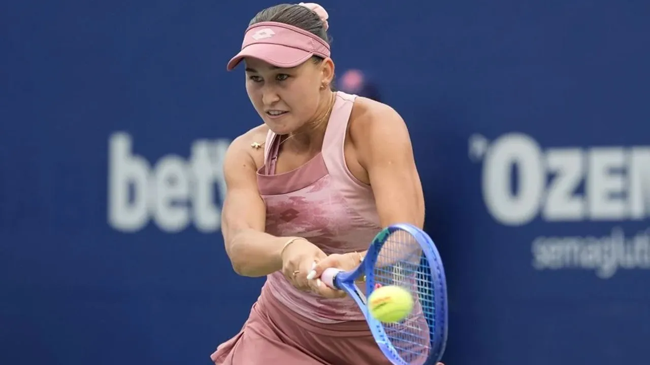 Jumpa Di Toronto, Kamilla Rakhimova Paksa Venus Williams Bertekuk Lutut