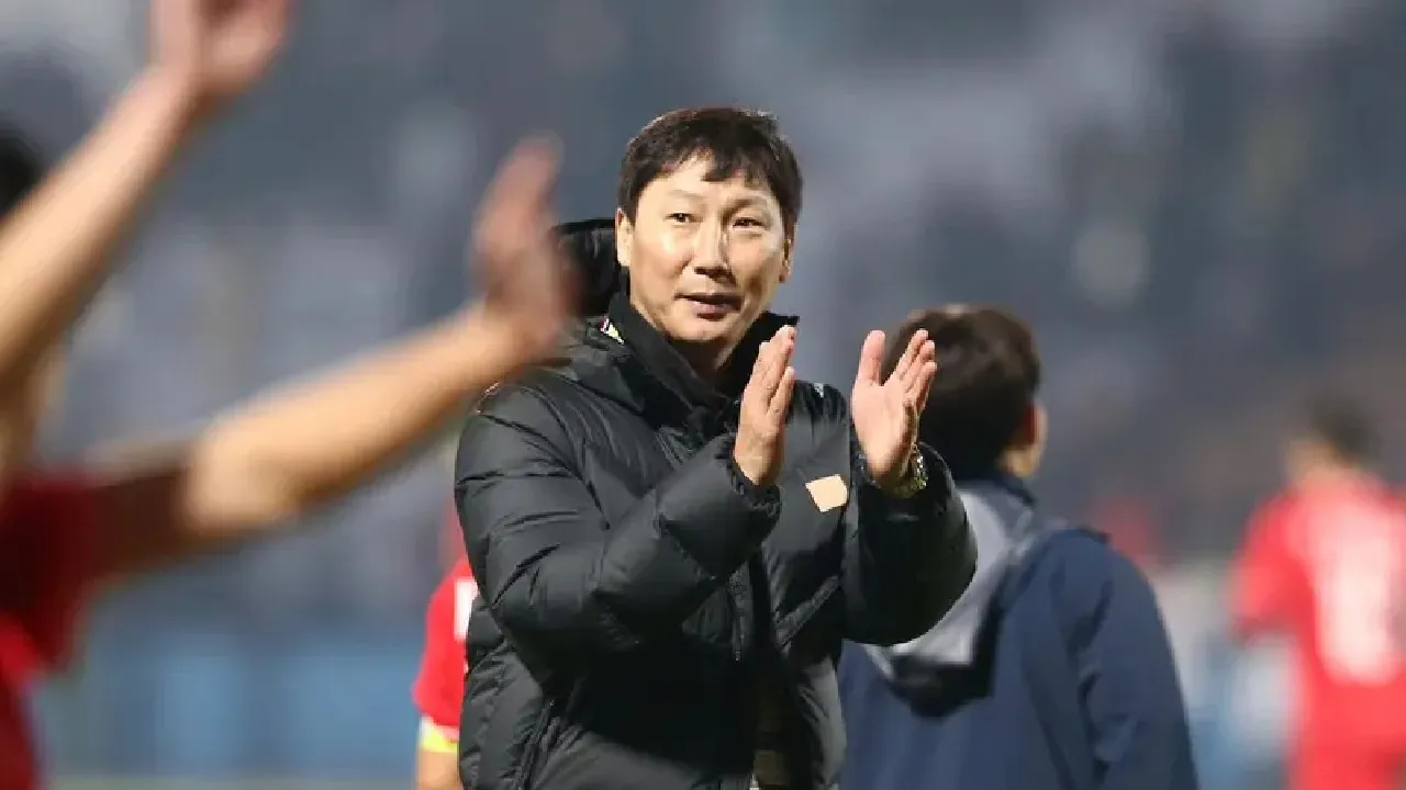 Pelatih Timnas Vietnam, Kim Sang-sik bertekad kalahkan Timnas Indonesia di Piala AFF 2026.