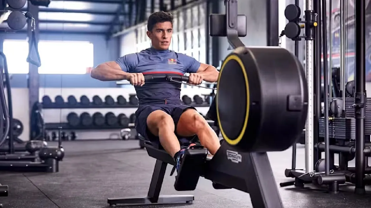 Marc Marquez latihan fisik demi jaga kondisinya di sela libur pertengahan musim MotoGP 2026.