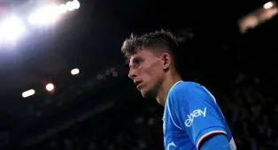 Napoli Sepakati Transfer Lindstrom dari Schalke