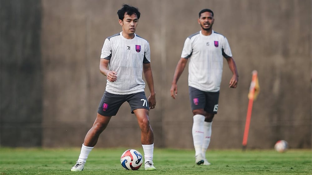 Persis Solo Tantang Dewa United dalam Laga Uji Coba
