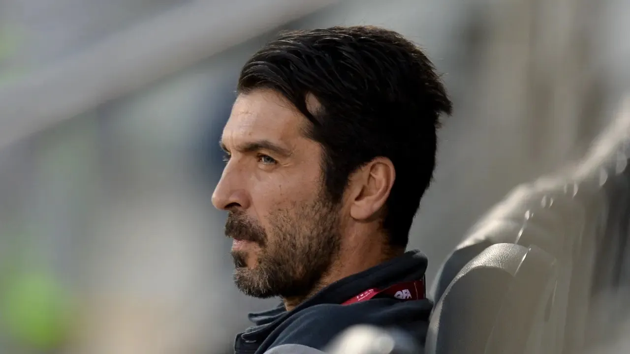 Puji Ranieri, Gianluigi Buffon: Dia Bawa Jaminan Besar untuk Timnas Italia