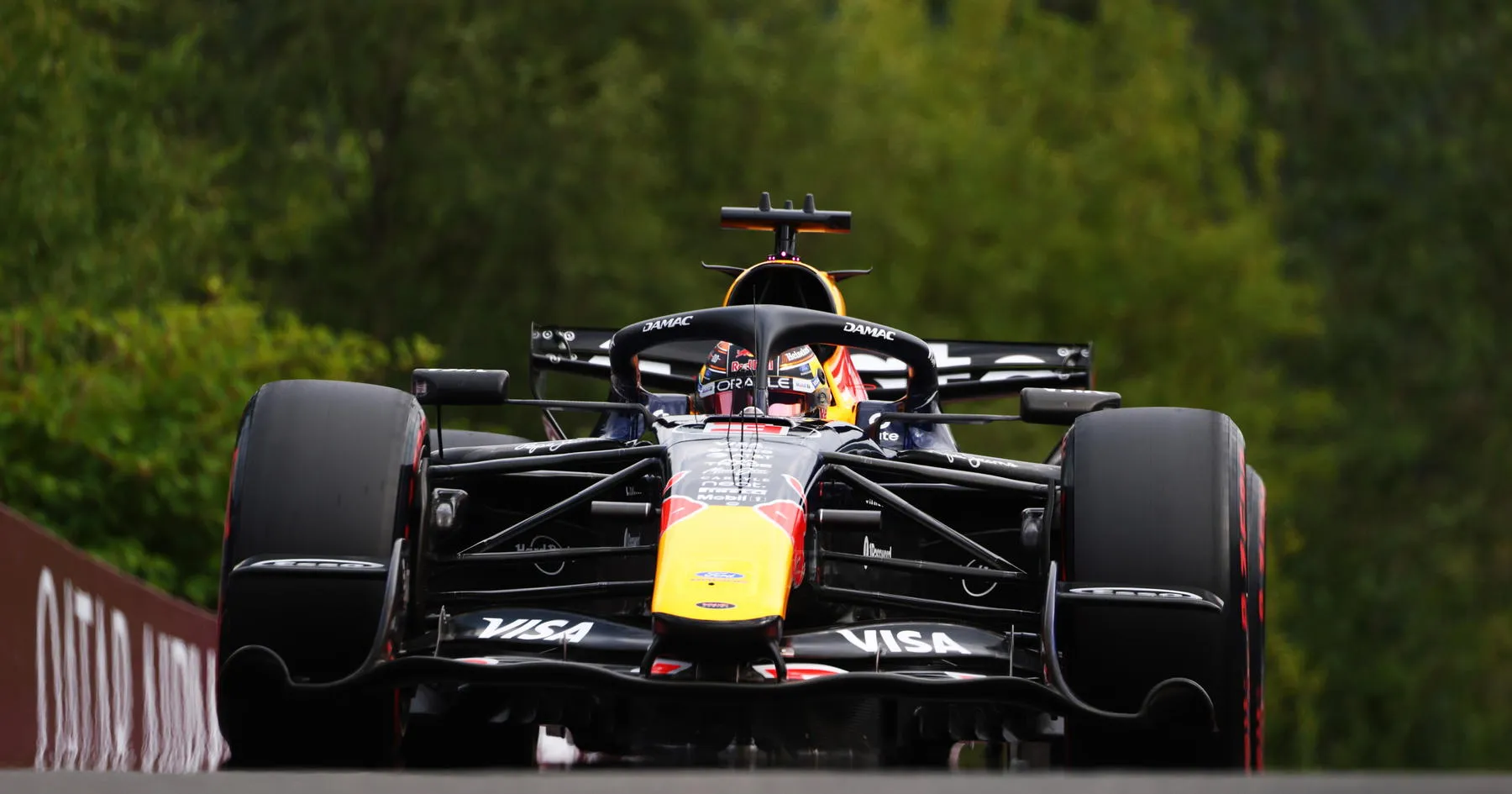 Rekor Red Bull 15 Kemenangan Beruntun Dinilai Abadi - sumber: (racingnews365)