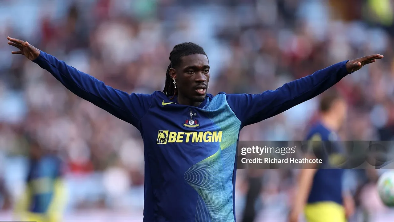Villarreal menjadikan Yves Bissouma sebagai target setelah kontraknya bersama Tottenham berakhir