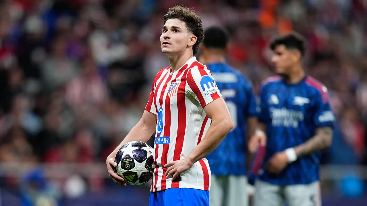 Julian Alvarez.