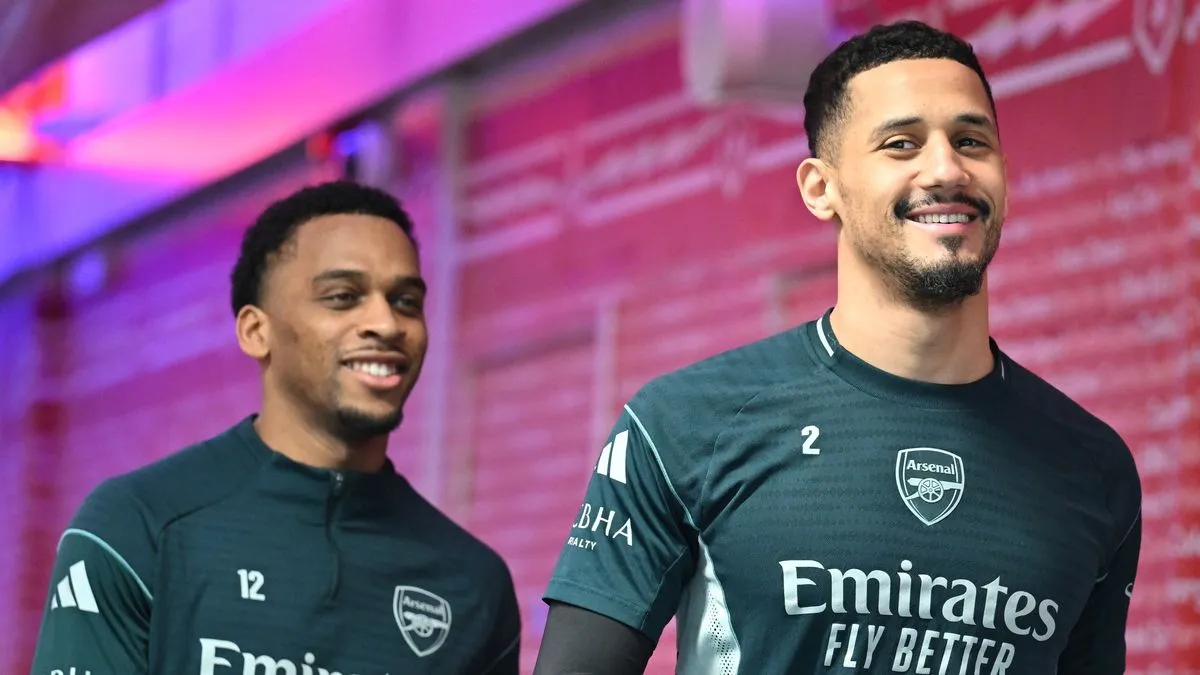 Cedera Saliba, Timber, White: Update Arsenal Jelang Betis - sumber: (footballlondon)