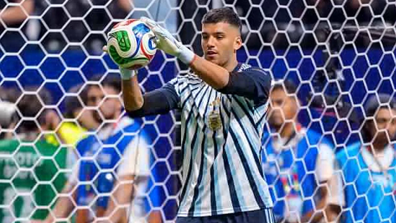 Geronimo Rulli Setujui Kontrak Dua Tahun dengan Manchester City