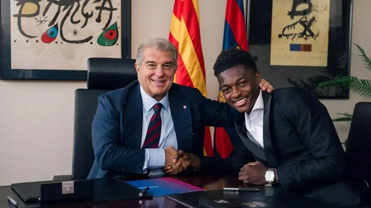 Joan Laporta Resmikan Penandatanganan Jesse Bisiwu