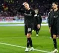 Kevin Diks Bujuk Borussia Monchengladbach untuk Pertahankan Nico Elvedi