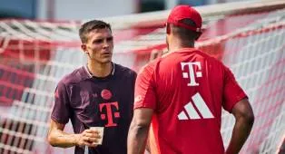 Kompany Dukung Bayern Jual Joao Palhinha, Sacha Boey, dan Bryan Zaragoza