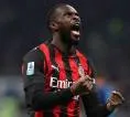 Liverpool Saingi Juventus dalam Perburuan Fikayo Tomori dari AC MIlan