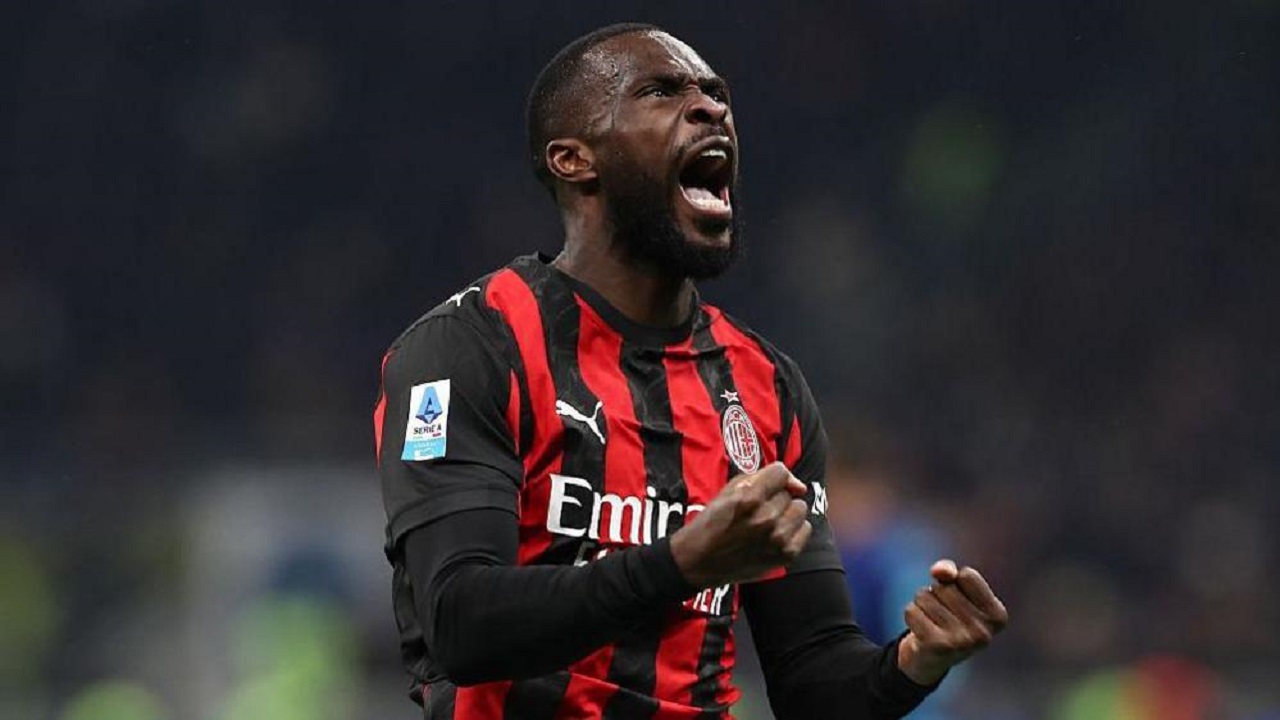 Liverpool Saingi Juventus dalam Perburuan Fikayo Tomori dari AC MIlan