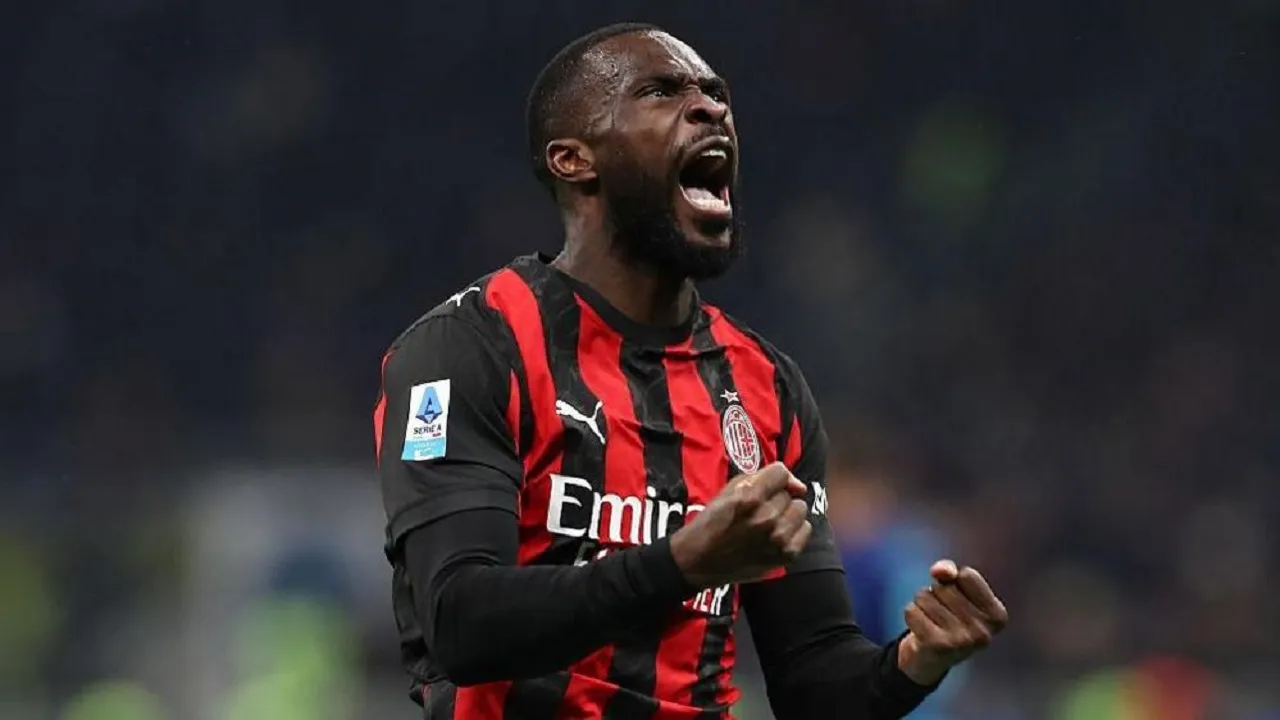 Liverpool Saingi Juventus dalam Perburuan Fikayo Tomori dari AC MIlan
