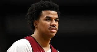 Malique Ewin Putuskan untuk Memperkuat Oregon Ducks
