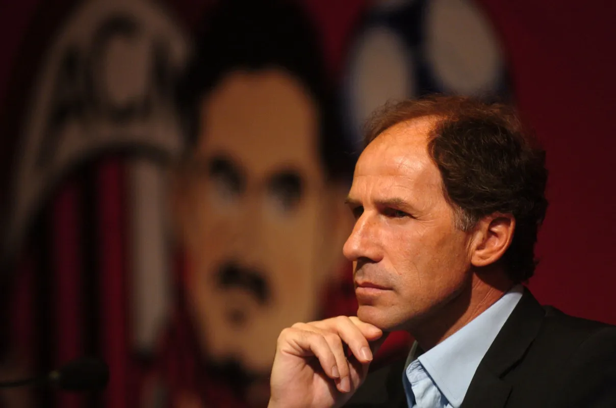 Para Legenda Hadiri Pemakaman Ikonik Franco Baresi - sumber: (footballitalia)