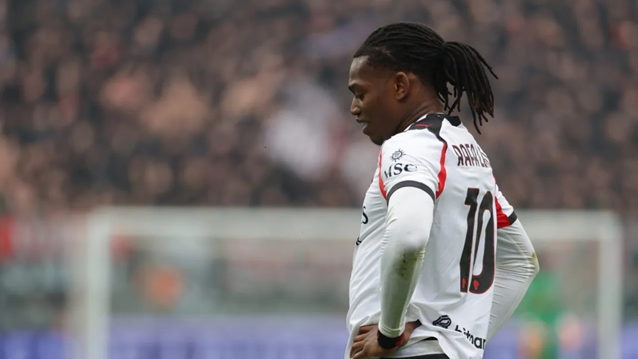 Rafael Leao Tolak Fenerbahce, Milan Kian Sulit Lepas Sang Winger