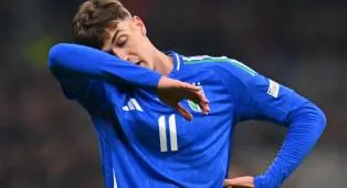 Cagliari Gaet Maldini dan Carlos, Patok Harga Tinggi untuk Esposito