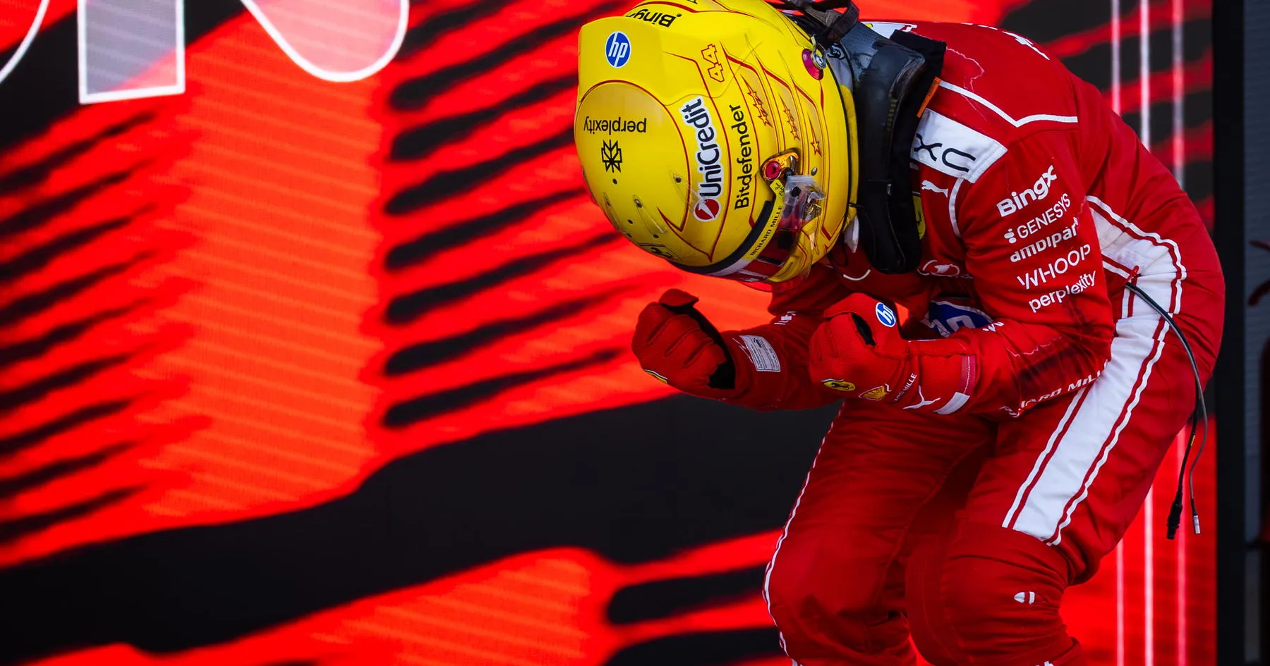 Ferrari Fokus pada Pengembangan Berkelanjutan Hadapi Mercedes - sumber: (racingnews365)