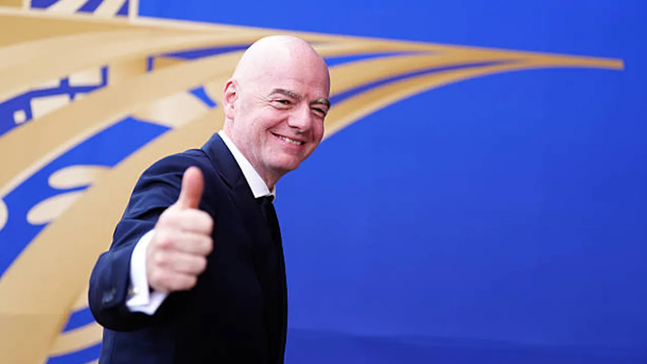 Minta Staf Tetap Profesional, Sekjen FIFA Kritik Rencana Gianni Infantino