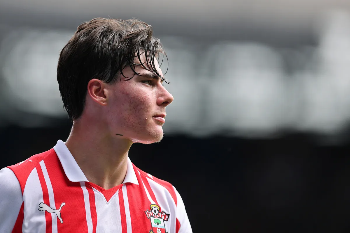 Southampton Lepas Sayap Muda Jay Robinson ke Monza di Serie A - sumber: (footballitalia)