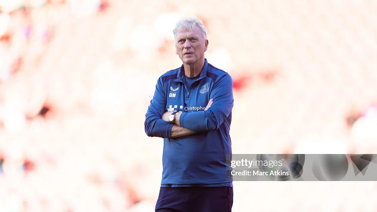 Thomas Hitzlsperger percaya David Moyes mampu membawa Everton kembali bersaing