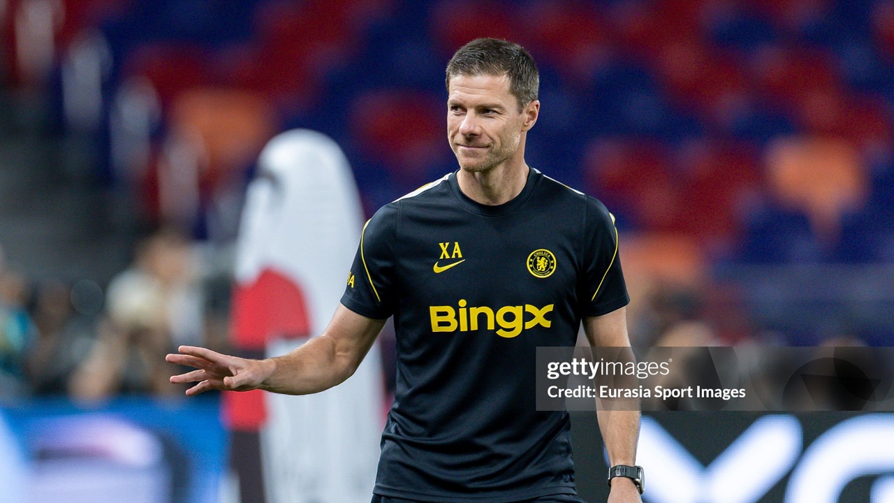 Xabi Alonso Buka Suara soal Masa Depan Nicolas Jackson