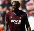 Crystal Palace Resmi Ajukan Tawaran Perdana untuk Axel Disasi