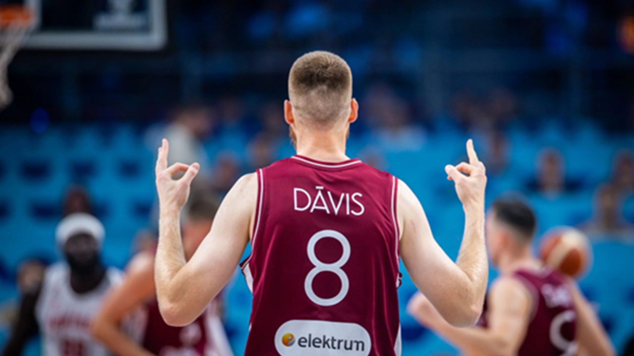 Davis Bertans Resmi Pensiun sebagai Pemain Timnas Basket