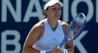 Jessica Pegula Terpuruk, Tapi Temukan Jalan Untuk Bertahan Di Toronto