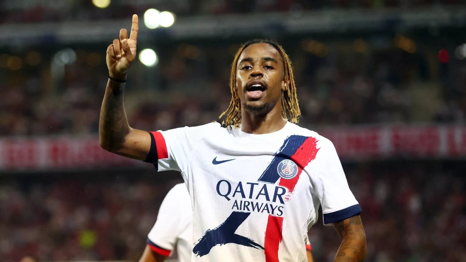 Liverpool Disarankan Bajak Winger Kelas Dunia Ini - sumber: (givemesport)