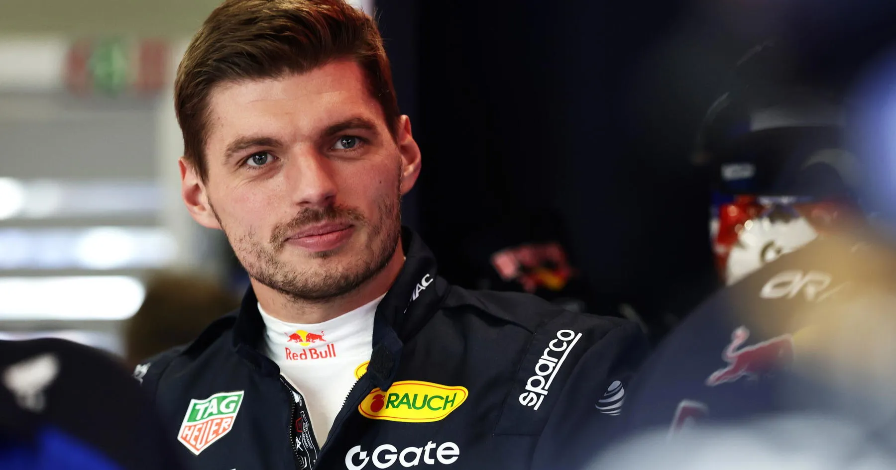Max Verstappen Ungkap Hadiah Terbesar dalam Hidupnya - sumber: (racingnews365)