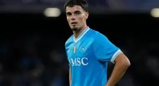 Napoli Lepas Miguel Gutierrez ke Bayer Leverkusen Senilai 30 Juta Euro
