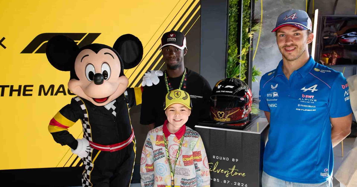 Replika Helm F1 Bertema Disney Pecahkan Rekor Lelang Amal