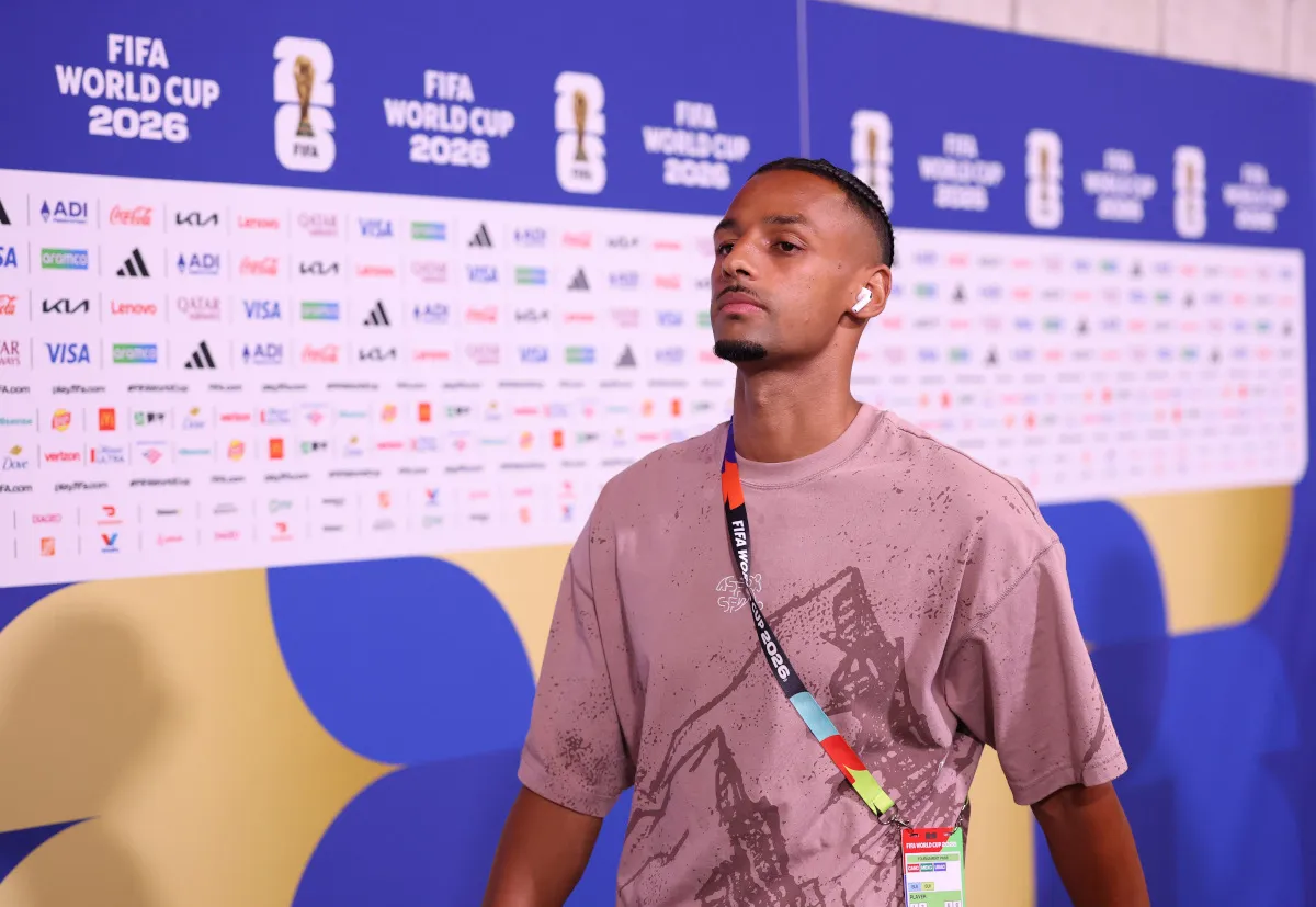Sow Jalani Tes Medis di Genoa Usai Sepakat Transfer €4 Juta - sumber: (footballitalia)