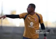 Transfer Pervis Estupinan Gagal, Aston Villa Diuntungkan?