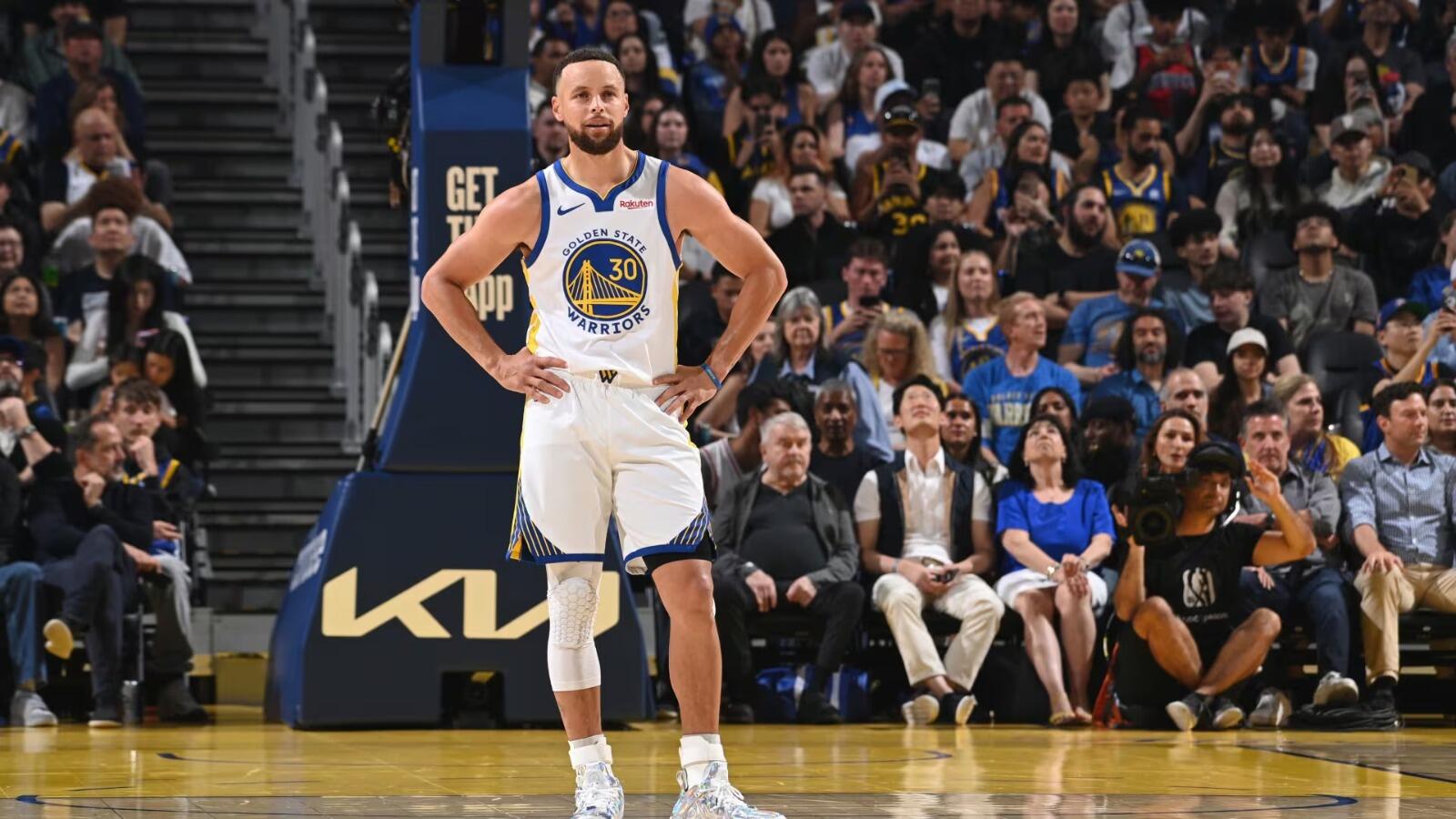 Warriors Belum Aktif, Curry Fokus Masa Depan Tim