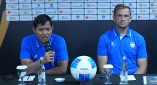 Adam Alis Bangga Perjuangan Persib Meski Gagal Sabet Piala
