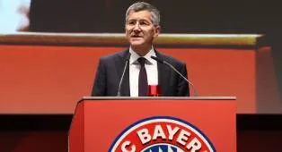 Demi Bundesliga, Petinggi Bayern Munich Tuntut Klub Jerman Adakan Tur Internasional