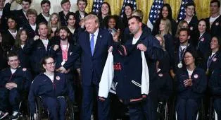 Donald Trump Rayakan Prestasi Olympian dan Paralympian AS di Gedung Putih