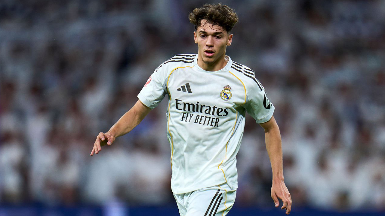 Dua Bintang Madrid Belum Cukup, Fulham Kini Kejar Thiago Pitarch